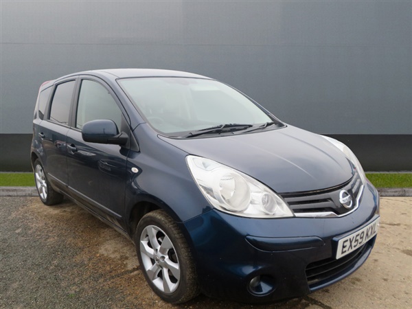 Nissan Note 1.6 Tekna 5dr Auto