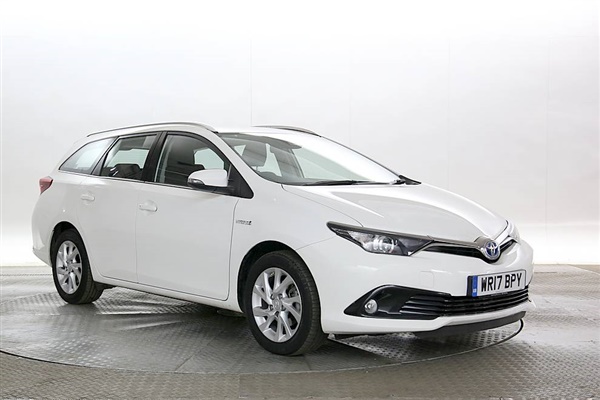 Toyota Auris 1.8 Business Edition Hybrid Auto