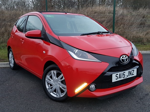 Toyota Aygo 1.0 VVT-i X-Pression 5dr [X-nav]