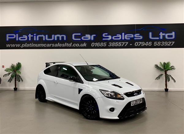 Ford Focus RS LUX PACK 1and2 + DYNAMICA SEATS