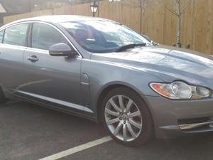 JAGUAR XF LUXURY 3.0 DIES, 6 SPEED AUTO WITH PADDLESHIFT in