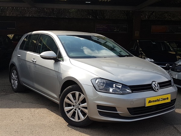 Volkswagen Golf 2.0 TDI SE 5dr DSG Auto