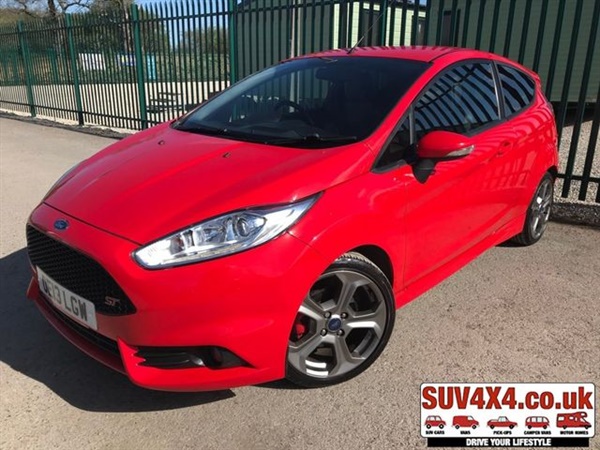 Ford Fiesta 1.6 ST-2 3d 180 BHP BODYKIT LEATHER AIR ON