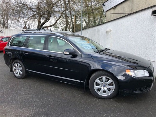 Volvo V D DRIVE SE LUX 5d 107 BHP