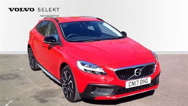 Volvo V40 D3 Cross Country Manual (Bluetooth City Safety)