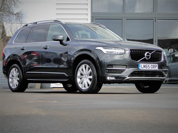 Volvo XC TD D5 Momentum Estate Geartronic AWD 5dr