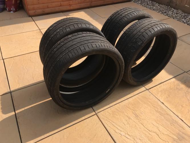 CAR TYRES (4 CONTINENTAL)