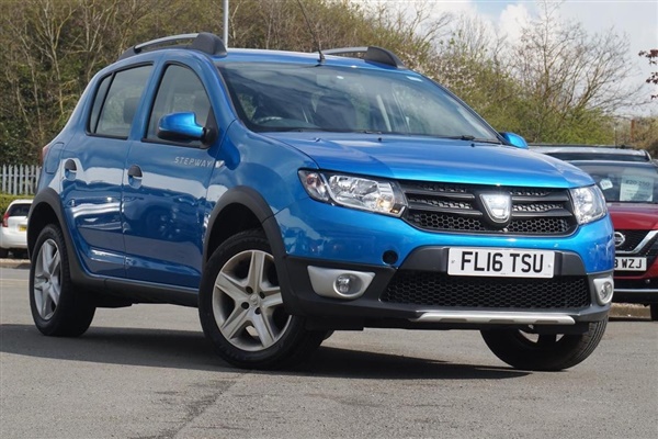 Dacia Sandero Stepway 0.9 TCe Ambiance Hatchback 5dr Petrol