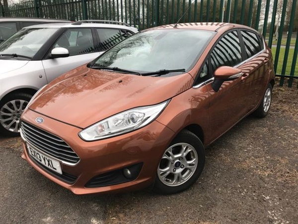 Ford Fiesta 1.6 TITANIUM ECONETIC TDCI 5d 94 BHP CRUISE AIR