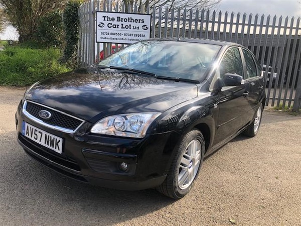 Ford Focus 1.6 TDCi Ghia 5dr [110] [Euro 4]