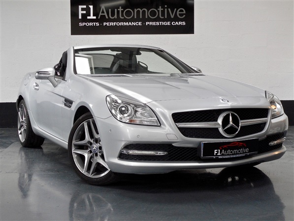 Mercedes-Benz SLK SLK250 BLUEEFFICIENCY 2-Door