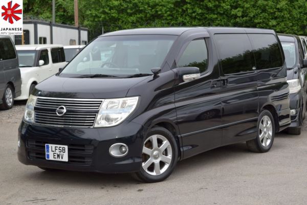 Nissan Elgrand Highway Star 2.5 V6 Automatic 8 Seater MPV