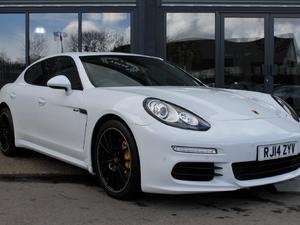 Porsche Panamera  in Petersfield | Friday-Ad