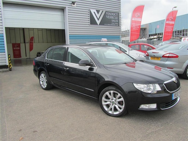 Skoda Superb 2.0 TDI CR DPF SE 5dr