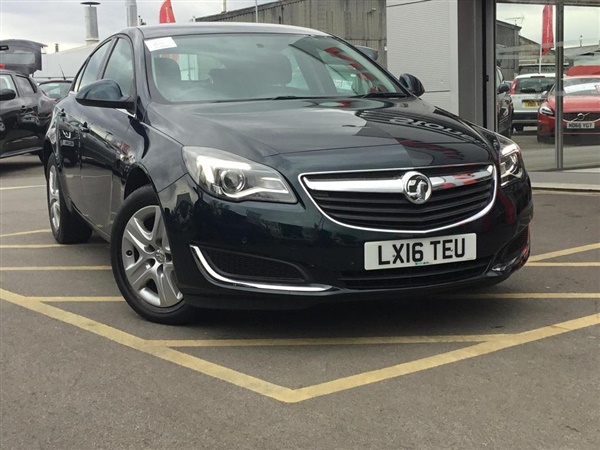 Vauxhall Insignia 1.6 CDTi Design Nav Hatchback 5dr Diesel