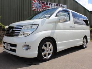 Nissan Elgrand  in Rochester | Friday-Ad