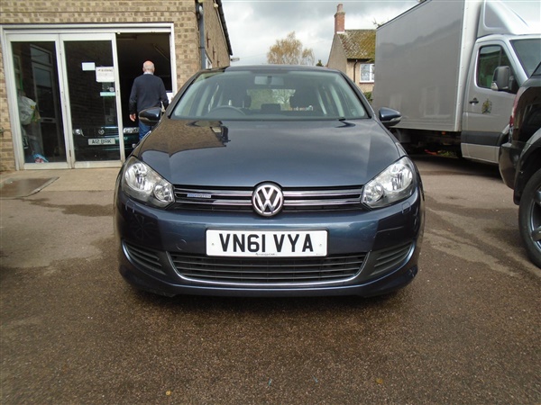 Volkswagen Golf 1.6 TDi 105 BlueMotion 5dr