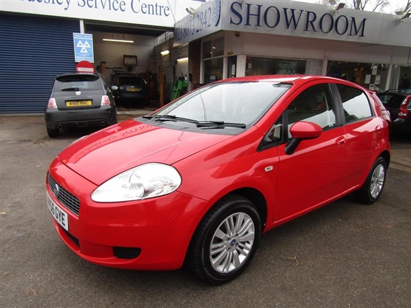 Fiat Punto 1.4 Dynamic 5dr