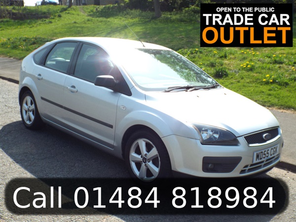 Ford Focus ZETEC CLIMATE + FREE WARRANTY + AA COVER