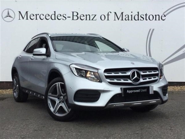 Mercedes-Benz GLA Class Gla 220D 4Matic Amg Line Executive