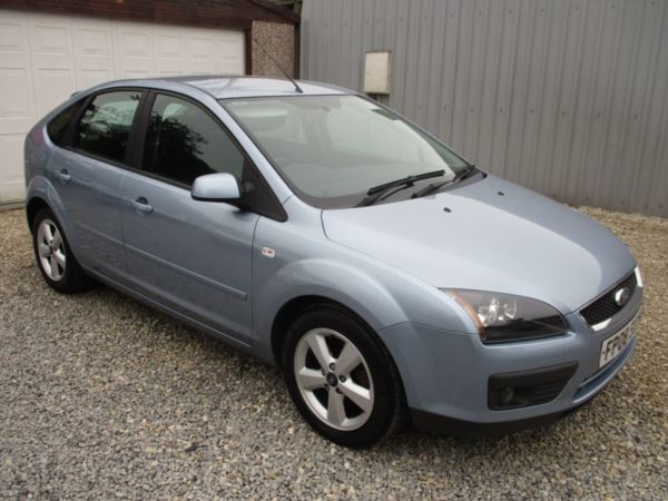 Ford Focus 1.8 Zetec 5dr [Climate Pack] 1 LADY OWNER