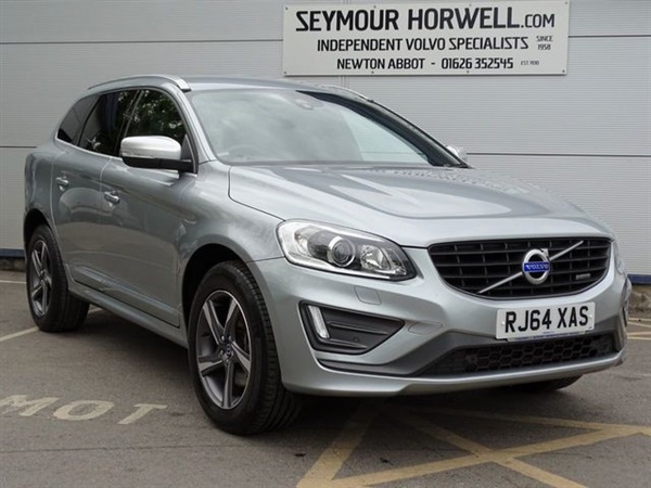 Volvo XC D4 R-DESIGN LUX NAV 5d 178 BHP