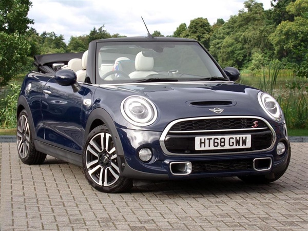 Mini Convertible Cooper S Convertible Exclusive Auto