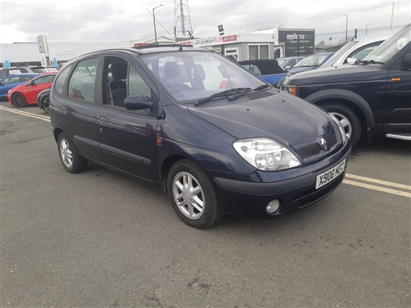 Renault Scenic 1.9 dCi Sport Alize 5dr