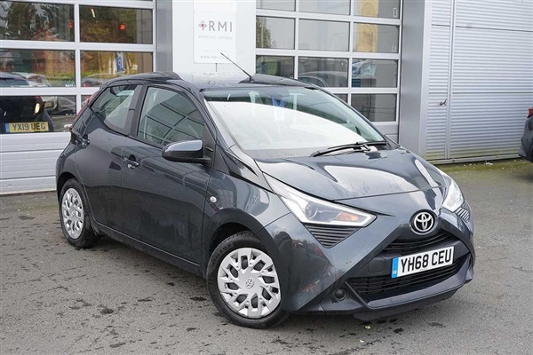 Toyota Aygo 1.0 VVT-i x-play 5-Dr