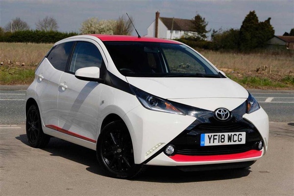 Toyota Aygo 1.0 VVT-i x-press 5dr