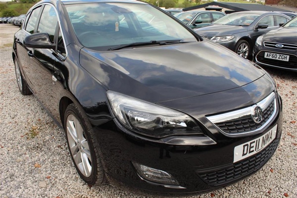Vauxhall Astra 1.6 i 16v Turbo SRi 5dr