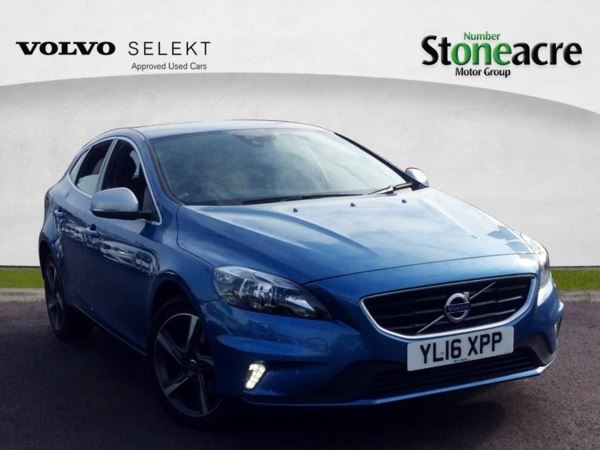 Volvo V D2 R-Design Hatchback 5dr Diesel Manual (s/s)