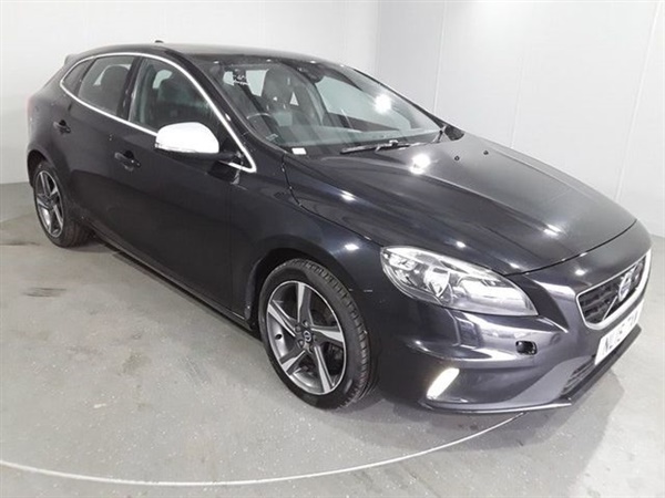 Volvo V D4 R-DESIGN NAV 5DR 187 BHP FULL SERVICE