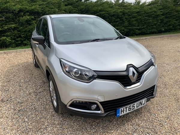 Renault Captur 0.9 TCe ENERGY Expression + (s/s) 5dr