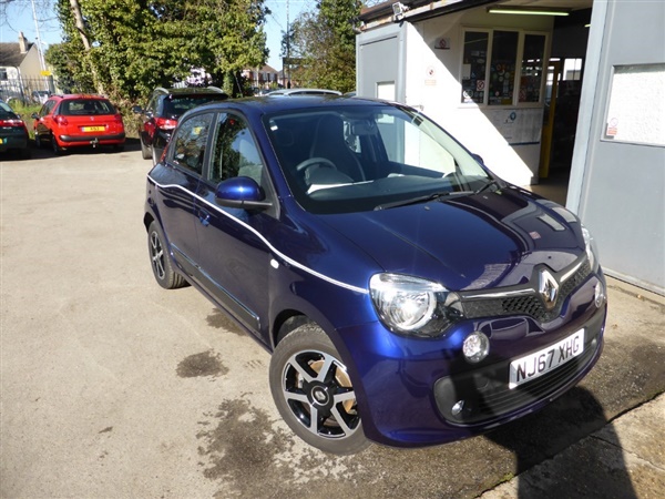 Renault Twingo DYNAMIQUE TCE 90 5-SPEED MANUAL