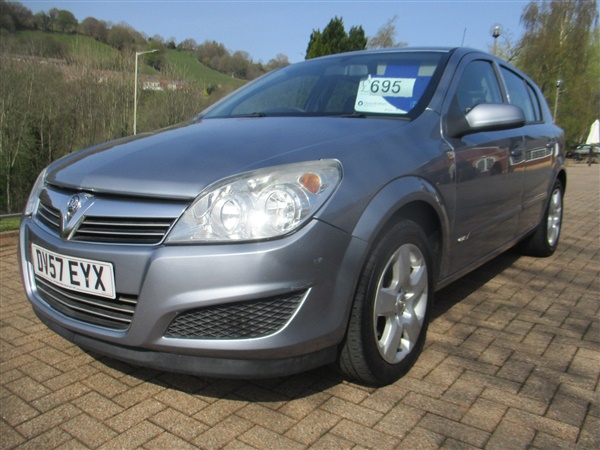 Vauxhall Astra Club 16v Twinport 5dr