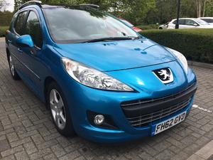 Peugeot  Allure SW HDi 112bhp in Battle | Friday-Ad