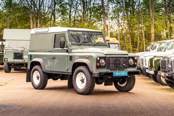 Land Rover Defender 90 Hard Top AC Full leather