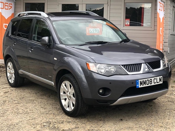 Mitsubishi Outlander 2.4 Elegance CVT 5dr Auto