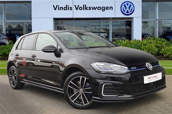 Volkswagen Golf 1.4 TSI GTE PHEV 204PS DSG Auto