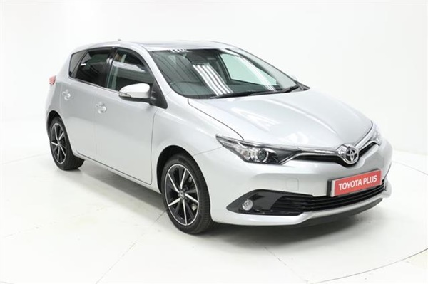 Toyota Auris 1.2T Design 5Dr