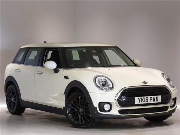 MINI Clubman 1.5 Cooper 6dr Auto [Chili/Nav+ Pack]