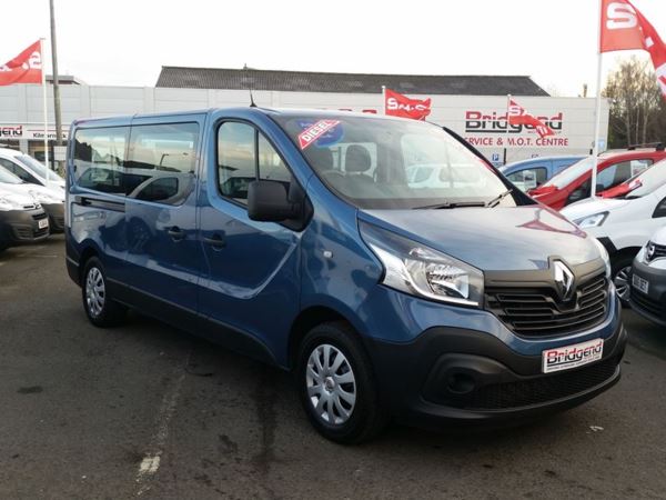 Renault Trafic 1.6 DCI Energy LL29 Business LWB 9 Seater