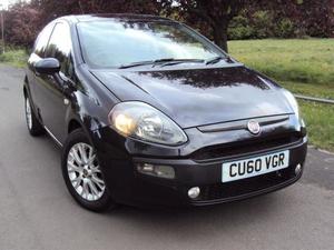 Fiat Punto Evo  in London | Friday-Ad