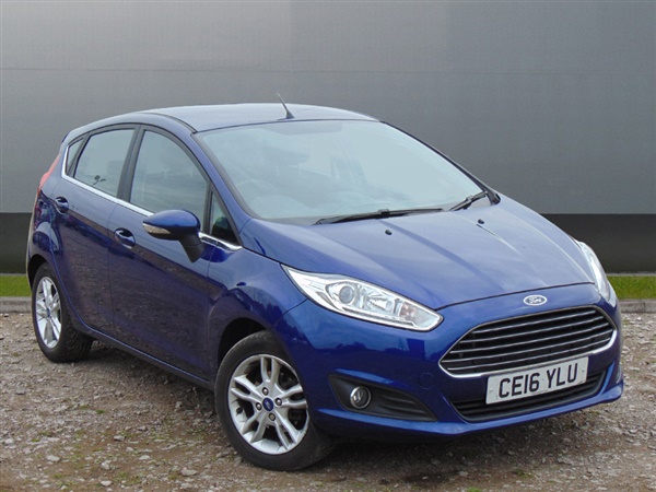 Ford Fiesta 1.0 EcoBoost Zetec Navigation 5dr