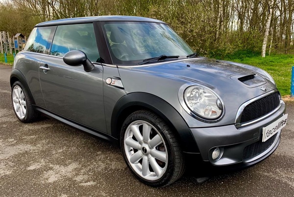 Mini Hatch 1.6 Cooper S 3dr