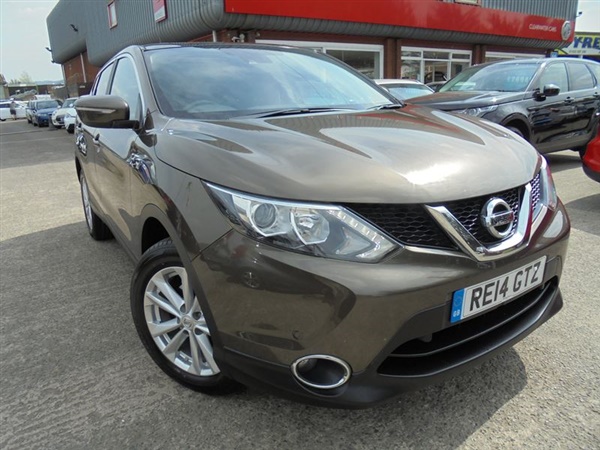 Nissan Qashqai 1.2 DIG-T Acenta Premium 5dr Manual