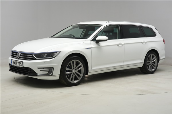 Volkswagen Passat 1.4 TSI GTE 5dr DSG - APPLE CARPLAY -