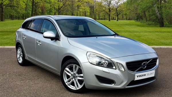 Volvo V60 D5 SE LUX Nav Auto (Voice Activated Integrated