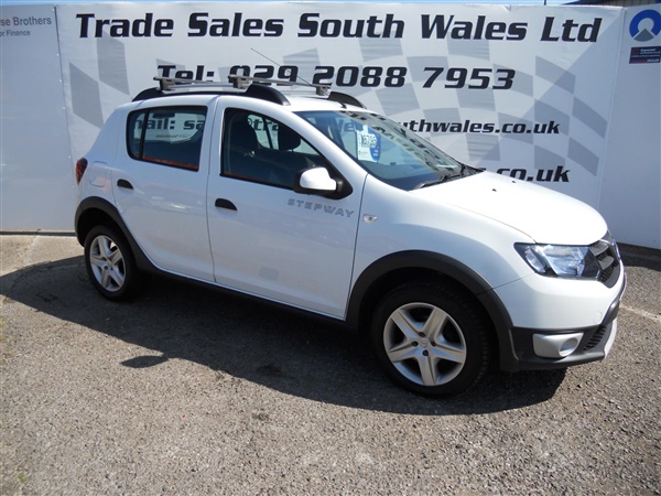 Dacia Sandero Stepway 1.5 dCi Laureate 5dr 1 OWNER BIG SPEC